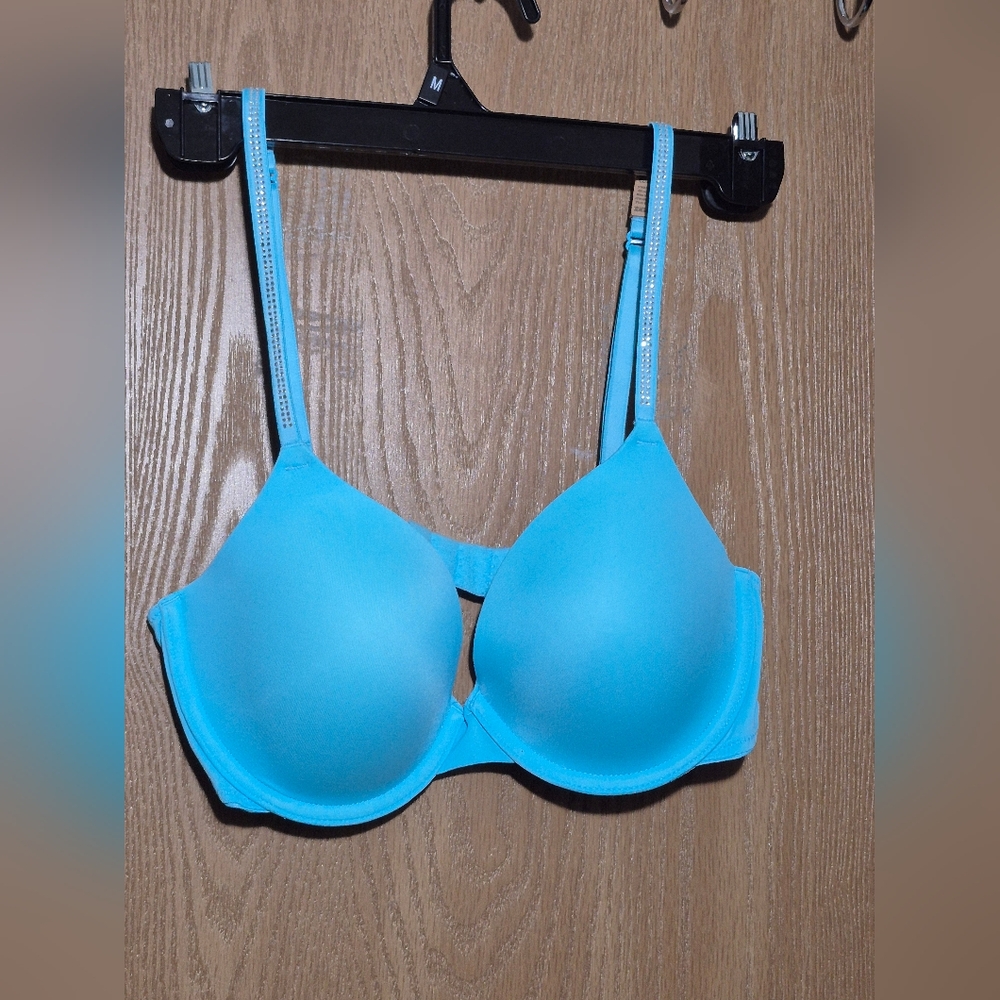 NWT Victoria's Secret Pink Push-up Bra With Sequined Straps 34C